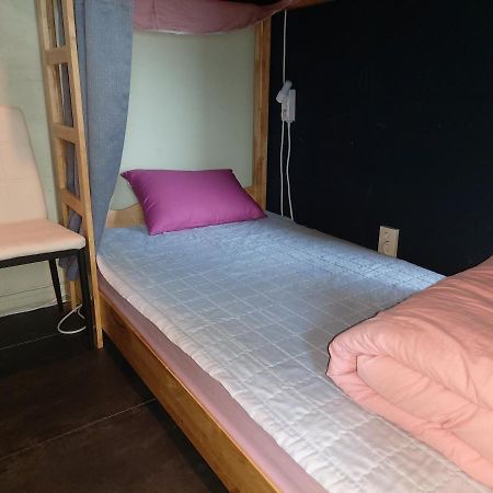 Buzz Guesthouse Seoul Exterior photo