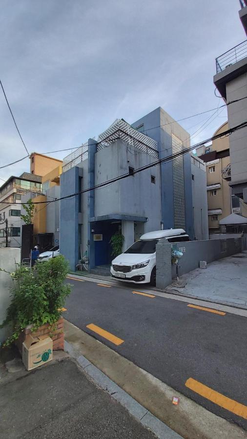 Buzz Guesthouse Seoul Exterior photo