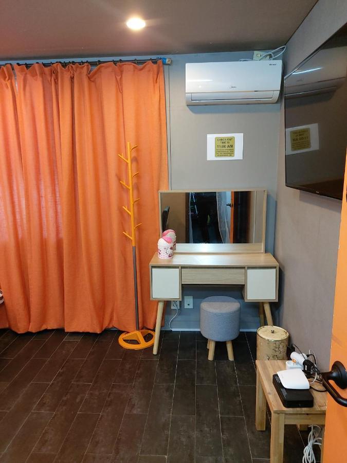 Buzz Guesthouse Seoul Exterior photo