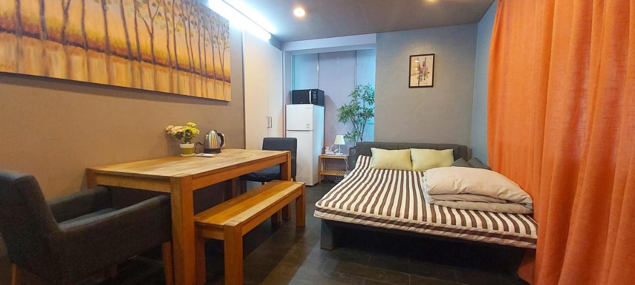 Buzz Guesthouse Seoul Exterior photo