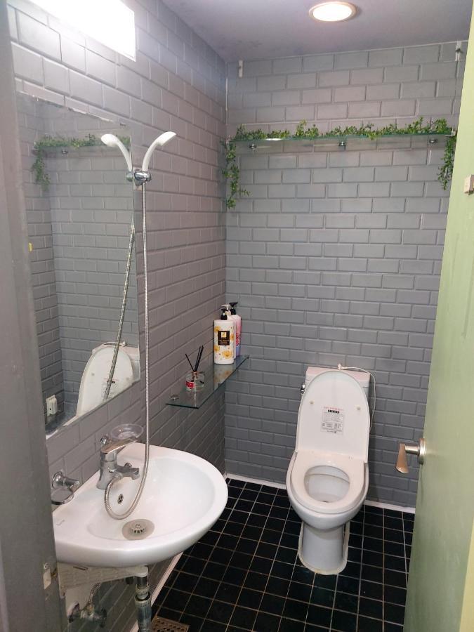 Buzz Guesthouse Seoul Exterior photo